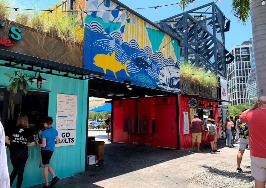 Channelside Bay Plaza