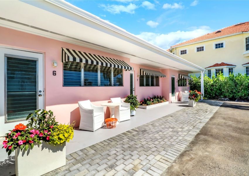 The Gondolier Inn
